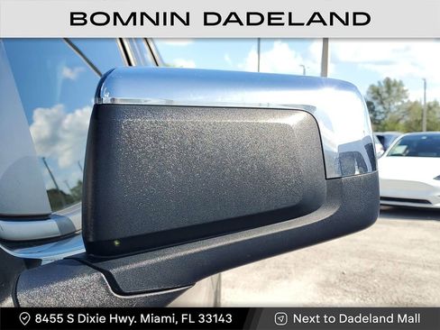 Used 2020 Chevrolet Silverado 1500 LT w/ LT Value Package image 17