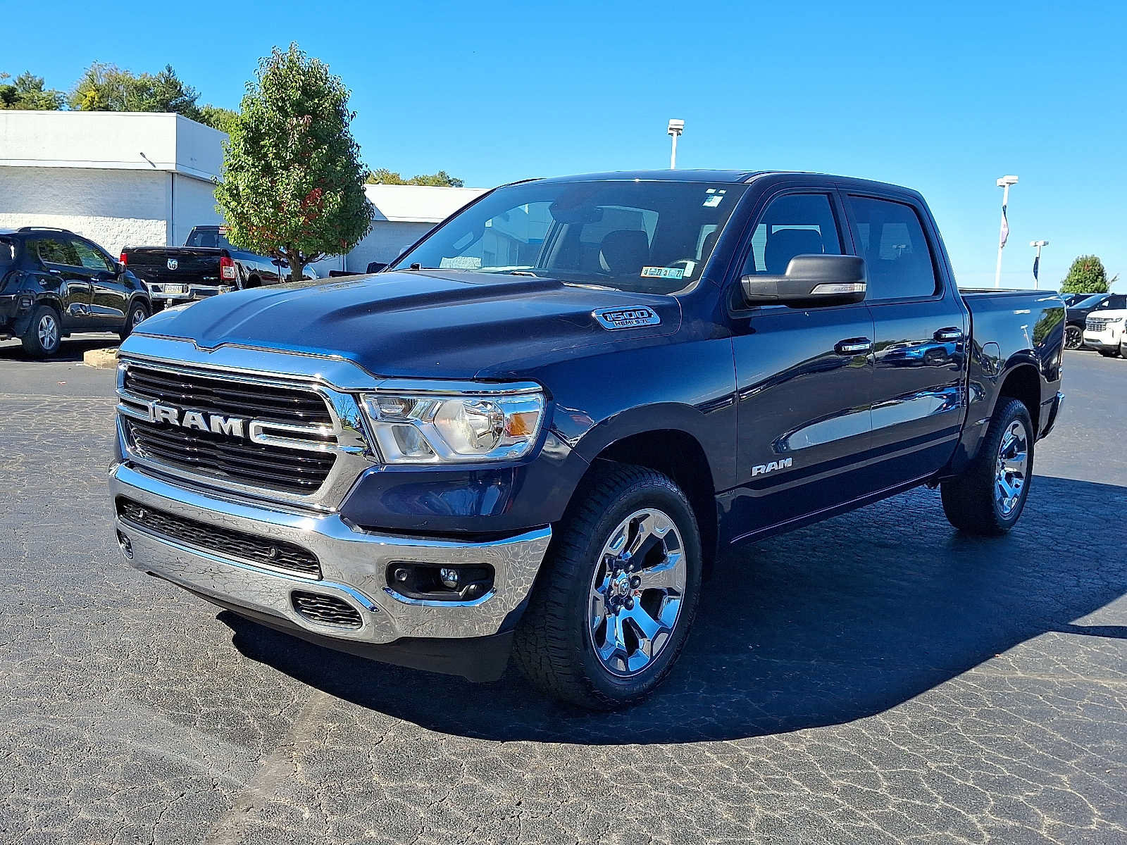 Used 2019 RAM 1500 Big Horn AWD/4WD image 3