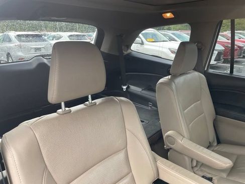 Used 2018 Honda Pilot Elite image 6