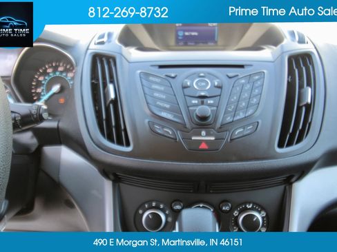Used 2015 Ford Escape SE image 18