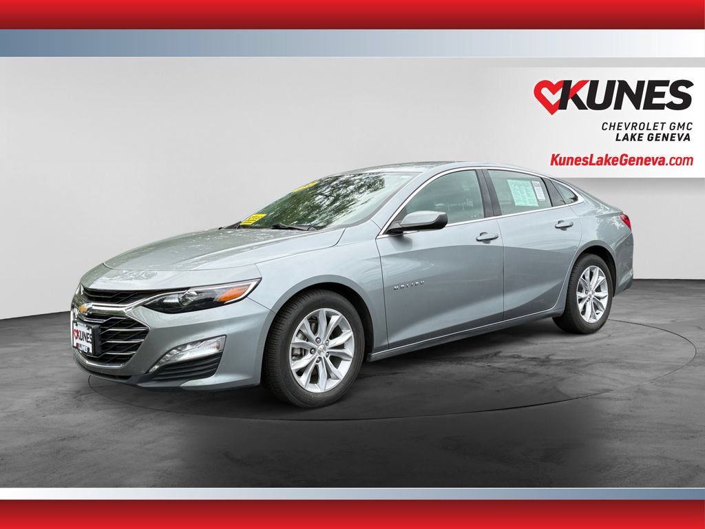 Used 2025 Chevrolet Malibu LT FWD image 4