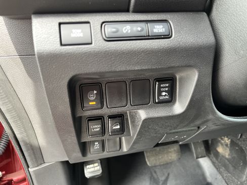 Certified 2023 Nissan Frontier SV w/ SV Convenience Package AWD/4WD image 16