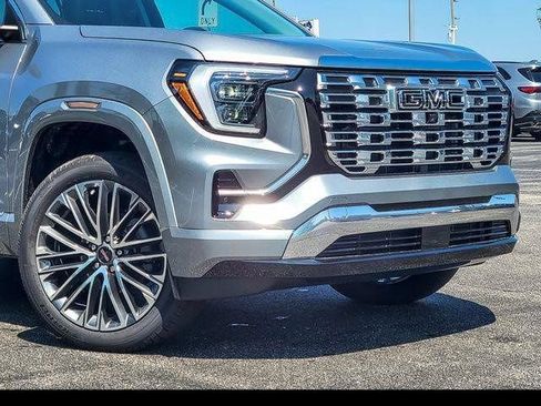 New 2027 GMC Terrain Denali w/ LPO, Black Badging Package AWD/4WD image 3