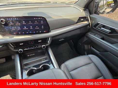 Used 2025 Chevrolet Tahoe Z71 w/ Z71 Off-Road Package AWD/4WD image 18