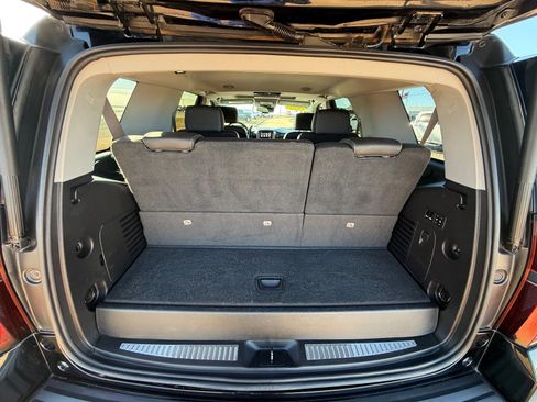 Used 2015 Chevrolet Tahoe LT image 17