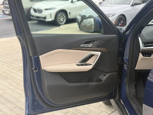 Certified 2023 BMW X1 xDrive28i w/ Convenience Package image 11