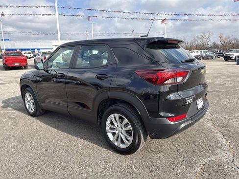 Used 2023 Chevrolet TrailBlazer LS image 3