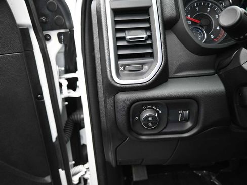 Used 2024 RAM 3500 Big Horn image 13