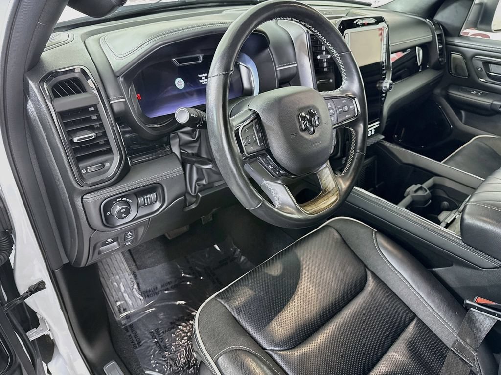 Used 2025 RAM 1500 Limited AWD/4WD image 21