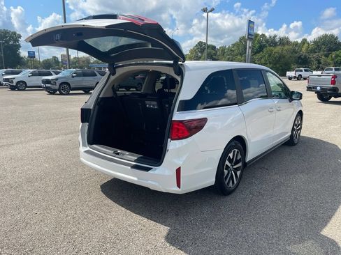 Used 2025 Honda Odyssey EX-L image 39