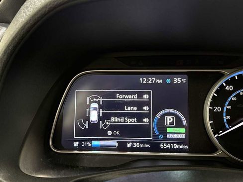 Used 2018 Nissan Leaf SL w/ SL Technology Package image 17