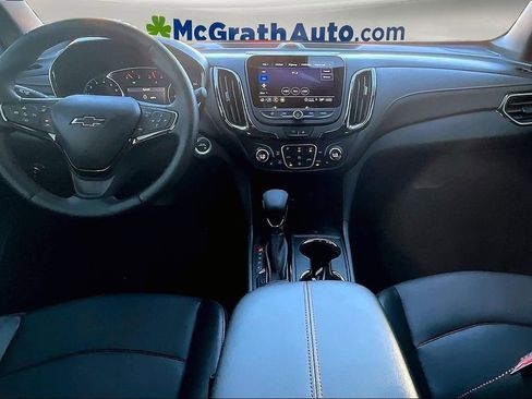 Used 2023 Chevrolet Equinox RS w/ RS Leather Package image 7