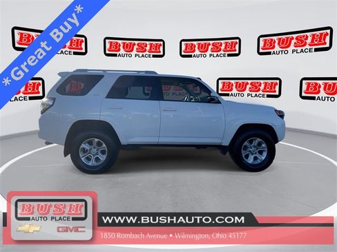 Used 2018 Toyota 4Runner SR5 Premium image 4