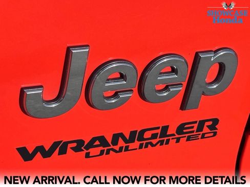 Used 2018 Jeep Wrangler Unlimited Sahara AWD/4WD image 11
