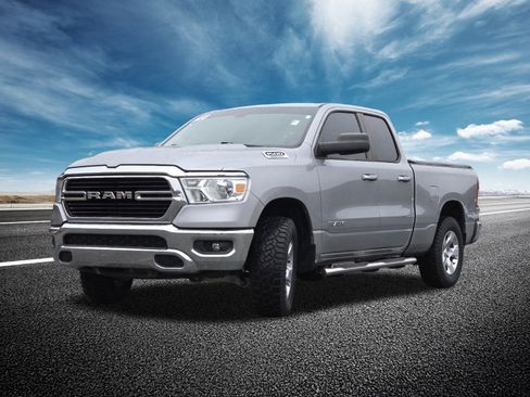 Used 2020 RAM 1500 Big Horn image 12