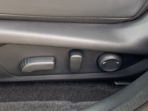 Certified 2025 Subaru Crosstrek 2.5i Limited w/ Crosstrek Mirror Package AWD/4WD image 16