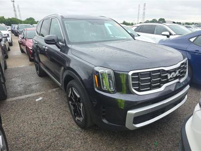 Used 2025 Kia Telluride S