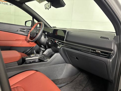 Used 2026 Kia Sportage SX FWD image 33