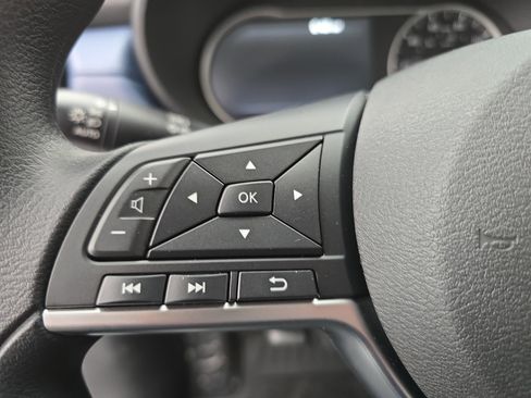 New 2025 Nissan Versa SV w/ Trunk Package image 16