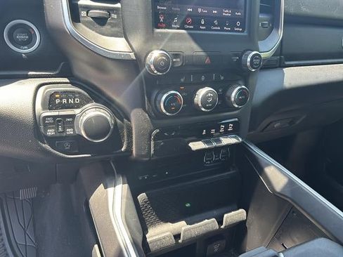 Used 2019 RAM 1500 Big Horn AWD/4WD image 23