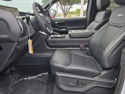 New 2026 Ford Expedition Platinum w/ Stealth Appearance Package AWD/4WD image 12