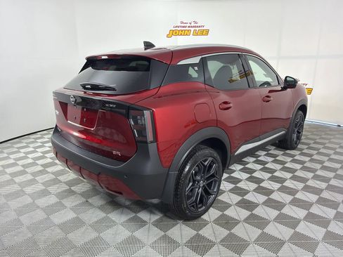 New 2026 Nissan Kicks SR FWD image 6