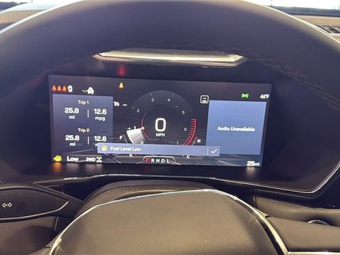 New 2025 GMC Canyon Elevation w/ Convenience Package image 26