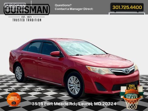 Used 2013 Toyota Camry LE image 1