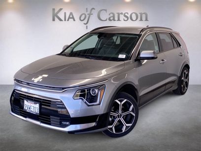 Certified 2025 Kia Niro EX Touring
