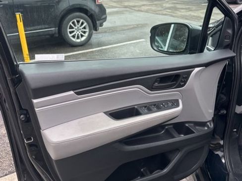 Used 2019 Honda Odyssey EX-L image 13