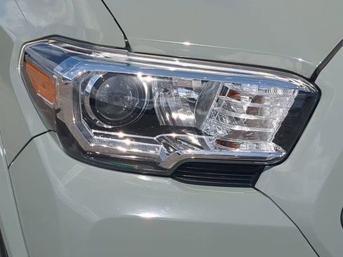 Certified 2023 Toyota Tacoma TRD Sport image 10