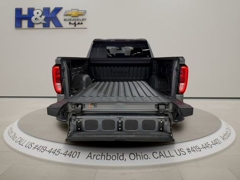 Used 2022 GMC Sierra 1500 Elevation w/ LPO, Elevation Black Package image 34