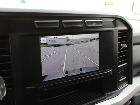 Used 2023 Ford F250 XLT AWD/4WD image 22