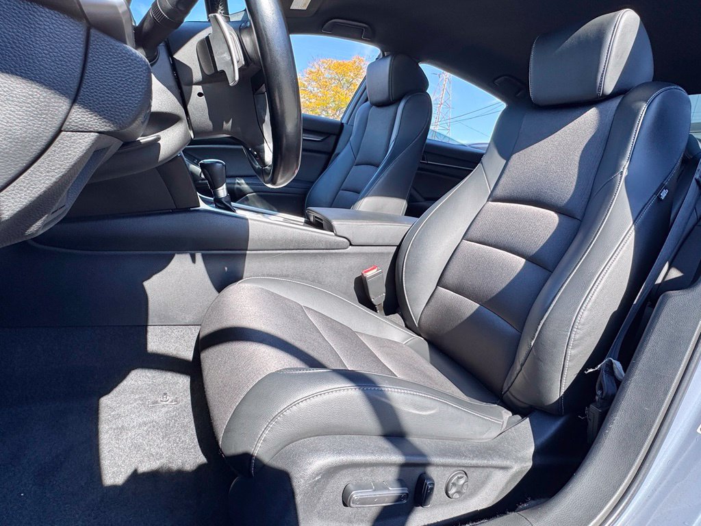 Used 2022 Honda Accord Sport image 14