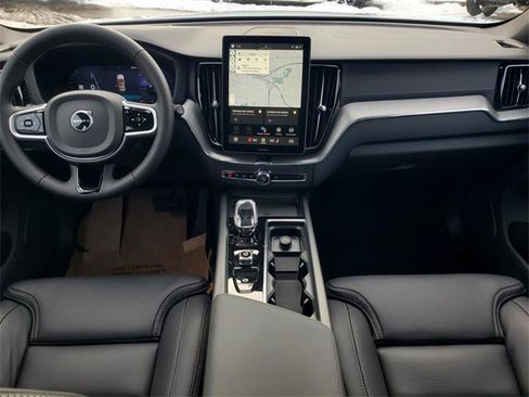 New 2026 Volvo XC60 B5 Ultra w/ Protection Package Premier image 28