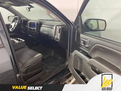 Used 2017 Chevrolet Silverado 1500 LT w/ All Star Edition AWD/4WD image 17