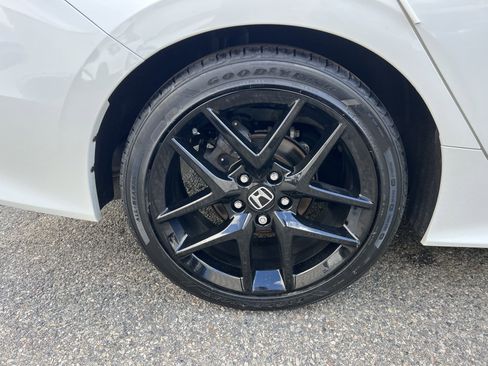 Certified 2022 Honda Civic Sport image 9