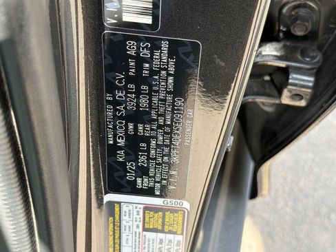 Used 2025 Kia K4 FWD image 34
