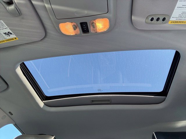 Used 2012 Lincoln MKZ FWD image 23