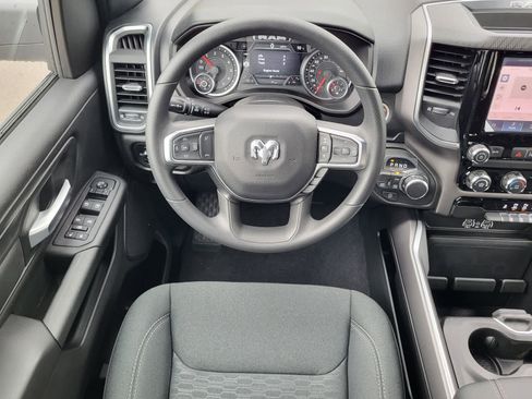 New 2026 RAM 1500 Express AWD/4WD image 20