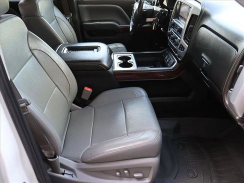 Used 2016 GMC Sierra 1500 SLT w/ SLT Premium Package AWD/4WD image 28