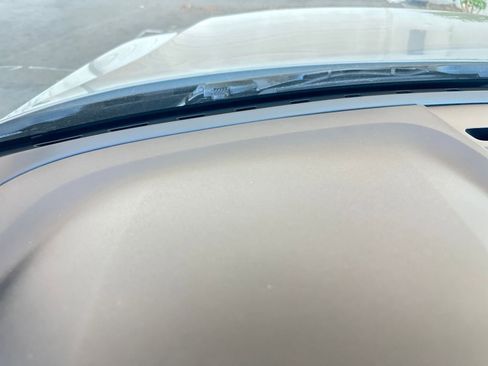 Used 2024 Volvo XC40 B5 Core image 35