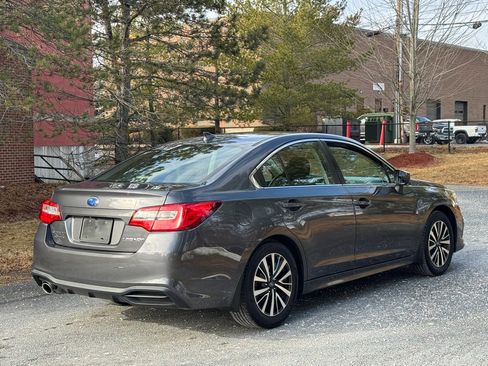 Used 2019 Subaru Legacy 2.5i Premium image 6