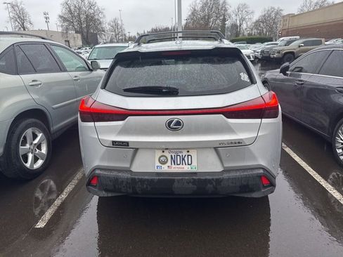 Used 2019 Lexus UX 250h image 4