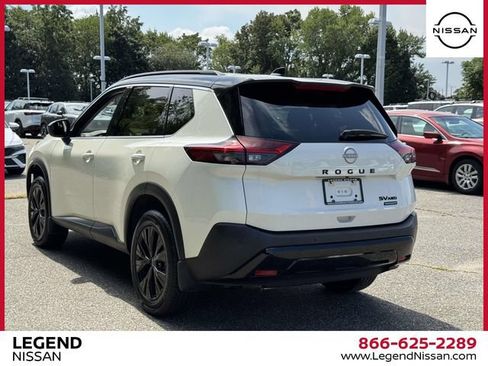 Certified 2023 Nissan Rogue SV w/ SV Premium B Package AWD/4WD image 6
