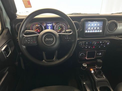 Used 2023 Jeep Wrangler Sport AWD/4WD image 3