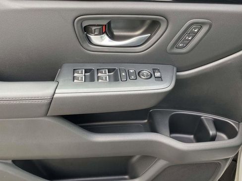 New 2025 Honda Pilot EX-L image 14