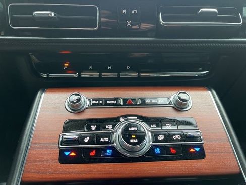 Certified 2023 Lincoln Aviator Grand Touring w/ Equipment Group 301A image 35