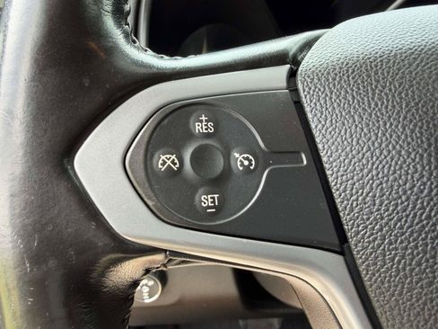 Used 2018 Chevrolet Colorado ZR2 w/ LPO, Premium Interior Package AWD/4WD image 9