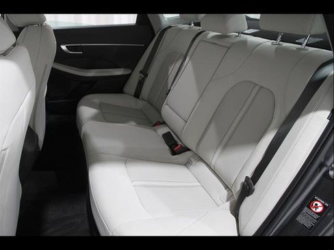 Certified 2023 Hyundai Sonata SEL FWD image 19